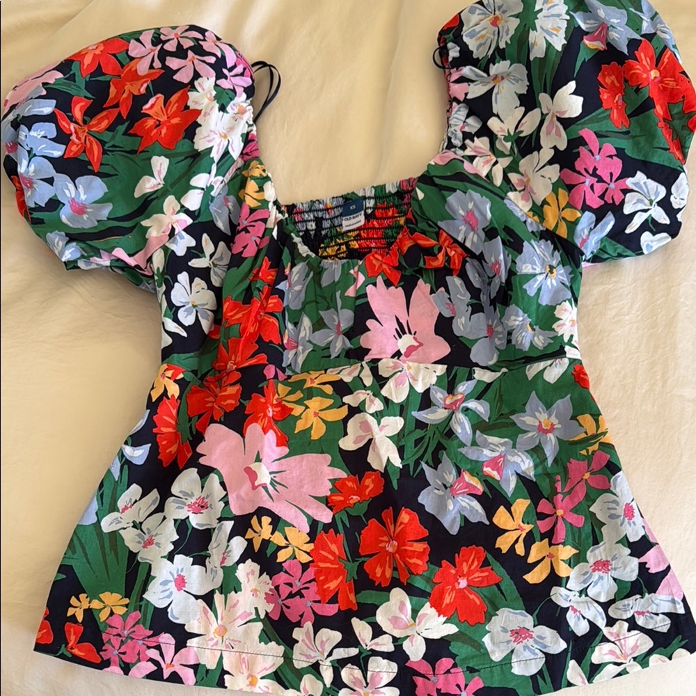 Old Navy Multicolor Floral Puff Sleeve Blouse